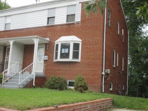 2315 Kirby Dr, Temple Hills, MD 20748