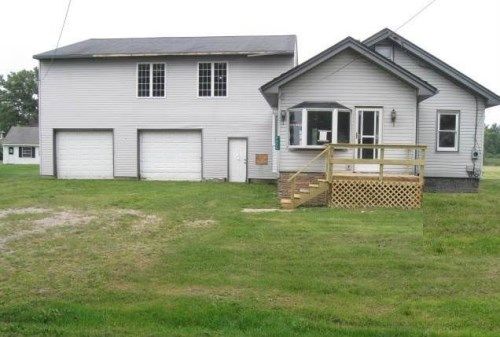 9835 Lorden Dr, Erie, MI 48133