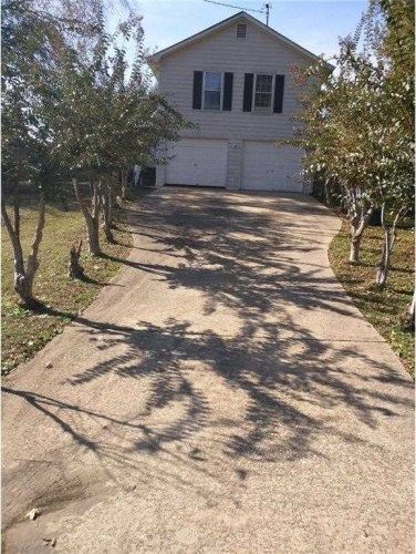 471 Bay Lake Pass, Lawrenceville, GA 30046