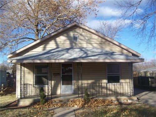 730 East 6th Ave, Hutchinson, KS 67501