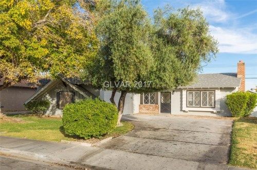 2013 Las Verdes Street, Las Vegas, NV 89102
