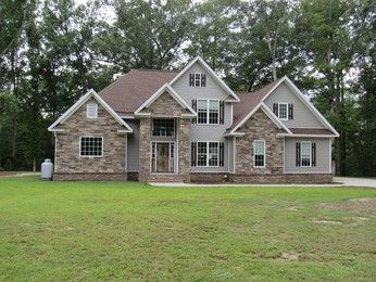 1037 Creekview Dr, Darlington, SC 29540