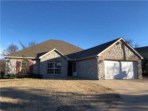 6481 Mandy Ct, Sapulpa, OK 74066