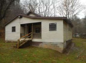 1009 Johnson Hts, Huntington, WV 25702