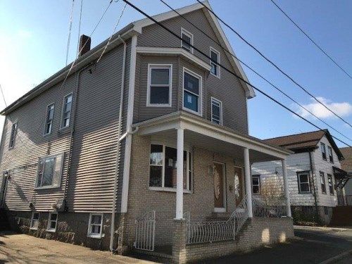 18 Sherman St, New Bedford, MA 02740