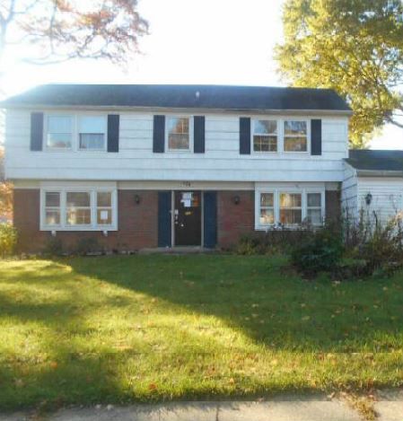 174 Eastbrook Ln, Willingboro, NJ 08046
