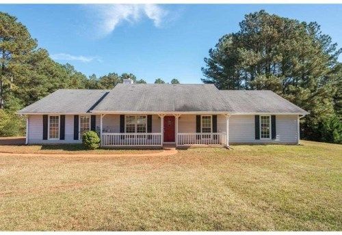 130 Creekside Dr, Mcdonough, GA 30252