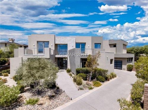 14 Drifting Shadow Way, Las Vegas, NV 89135