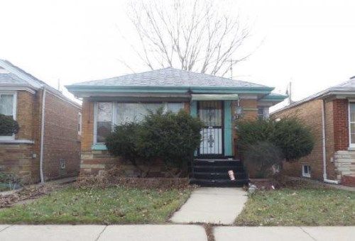 8924 S Euclid Ave, Chicago, IL 60617