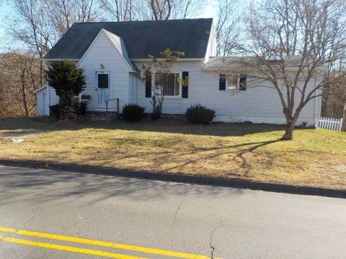 348 Pearl Lake Road, Waterbury, CT 06706