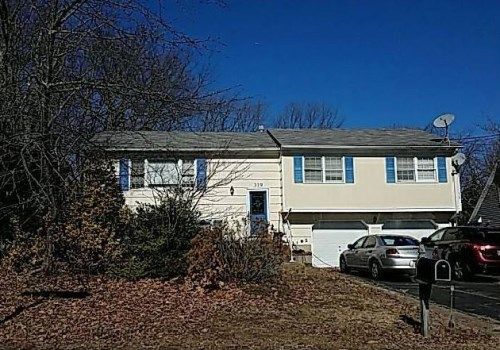 319 Montana Dr, Brick, NJ 08723