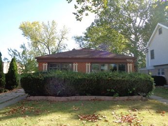 4115 Blanchan Ave, Brookfield, IL 60513