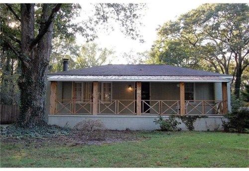 1439 Meadowlark Dr, Decatur, GA 30032