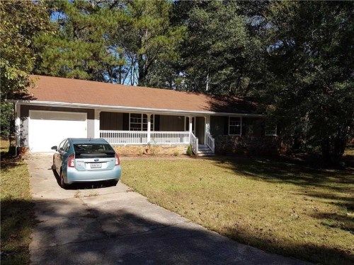 1442 Red Cedar Trl, Stone Mountain, GA 30083