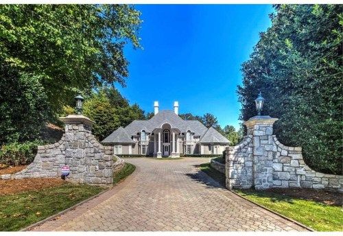 310 Wilderlake Ct, Atlanta, GA 30328