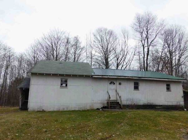2095 Telic Run Road, Youngsville, PA 16371