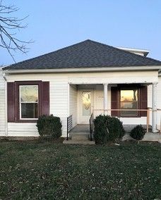 4038 N Clay Rd, Noble, IL 62868