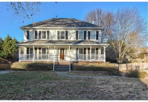 1911 Furlong Run, Lawrenceville, GA 30043