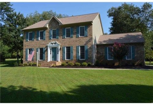 125 Hartford Place, Fayetteville, GA 30214