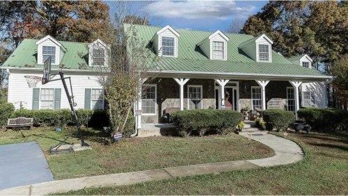 265 Glen Wilkie Trl, Ball Ground, GA 30107