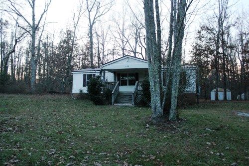 535 Foxwood Dr, Crossville, TN 38571