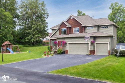 8520 Walker Circle, Anchorage, AK 99502