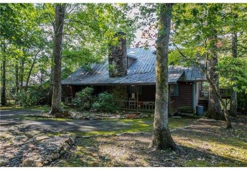 462A County Rd 637, Mentone, AL 35984