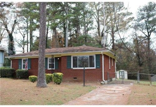 5635 Kent Ln, Forest Park, GA 30297
