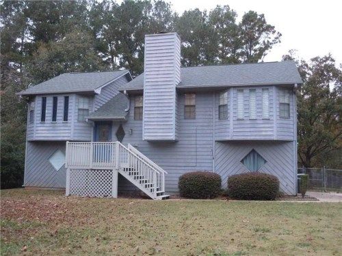 650 Granite Ln, Loganville, GA 30052