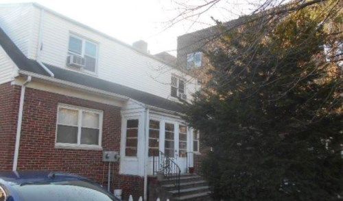 122 Lincoln St, East Orange, NJ 07017