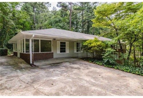 617 Montclair Dr SW, Smyrna, GA 30082