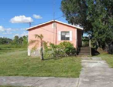 23061 Ave B, Alva, FL 33920