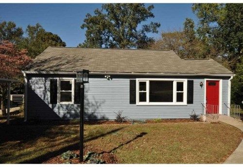 2104 Barberrie Ln, Decatur, GA 30032