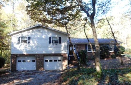 200 Sattlewood Dr, Kernersville, NC 27284