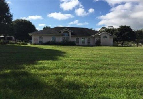 1315 Red Colt Ct, Astor, FL 32102