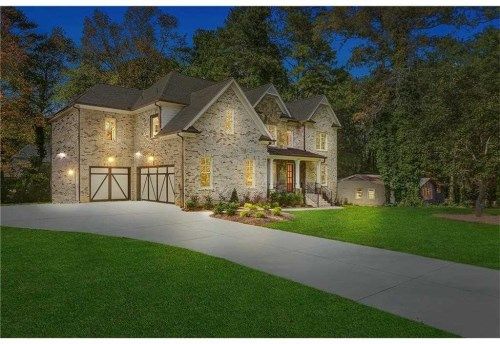 827 Mockingbird Ln, Marietta, GA 30068