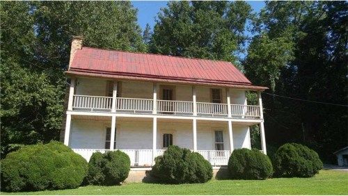 19 Early Dr, Dahlonega, GA 30533