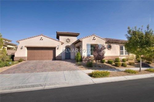 10 Grand Masters Drive, Las Vegas, NV 89141