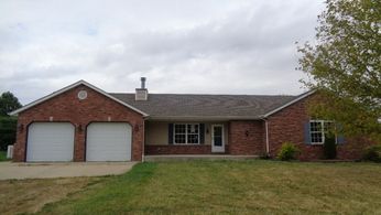 17 David Dr, Saint Jacob, IL 62281
