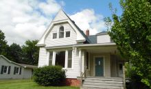 1908 13th St Viola, IL 61486