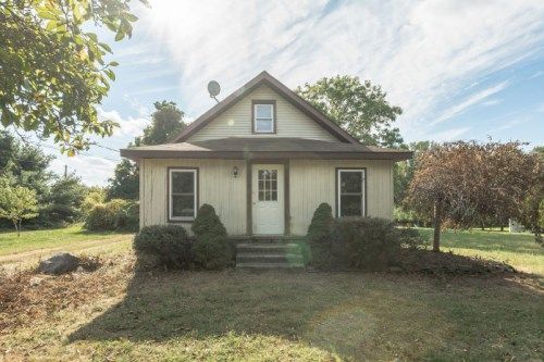 221 MONROEVILLE RD, Swedesboro, NJ 08085