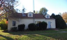 402 N Center St Colfax, IL 61728