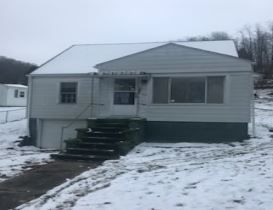 152 Mcalpin Stotesbury Rd, Sophia, WV 25921