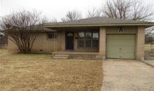 28 NW 40th St Lawton, OK 73505