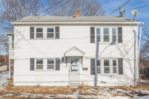 11 Elm St, Coventry, RI 02816