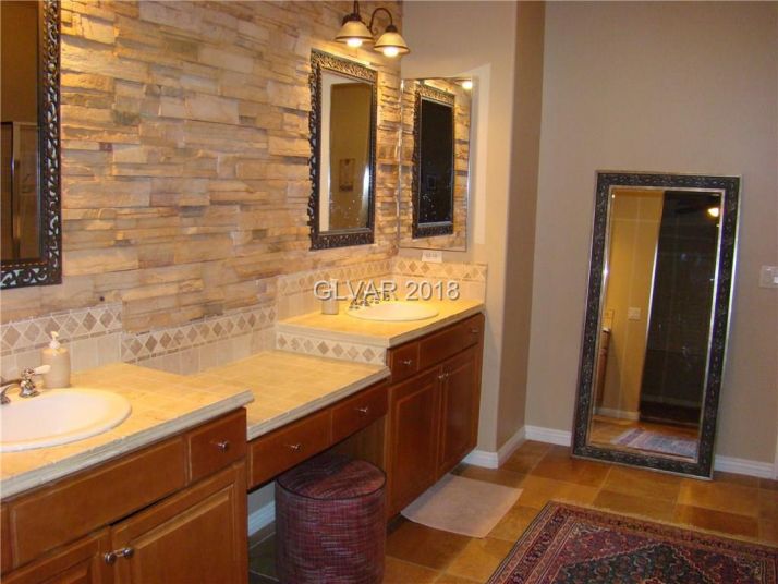 7791 Galloping Hills Street, Las Vegas, NV 89113