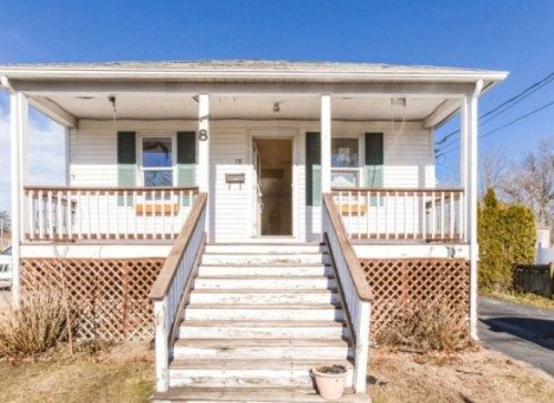 78 Miles Ave, East Providence, RI 02914