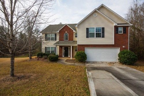 834 Thompson Ridge Dr, Monroe, GA 30655