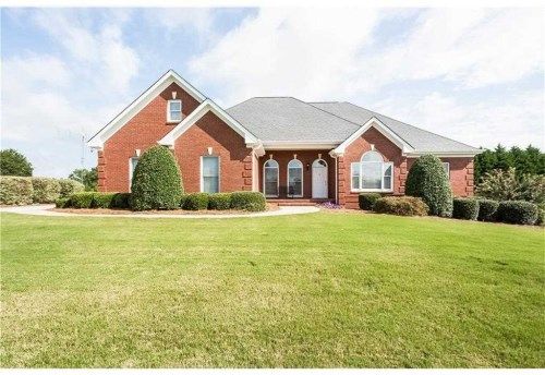 540 Harold Gower Ln, Loganville, GA 30052