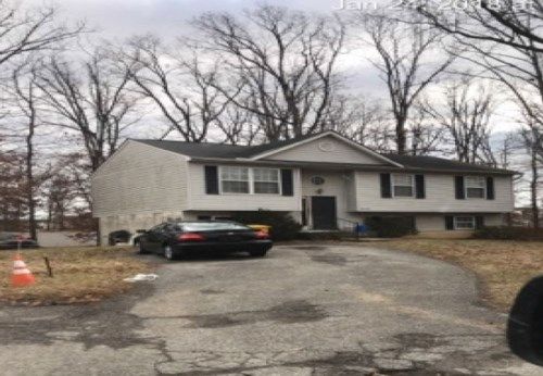6429 Oak St, Glen Burnie, MD 21060